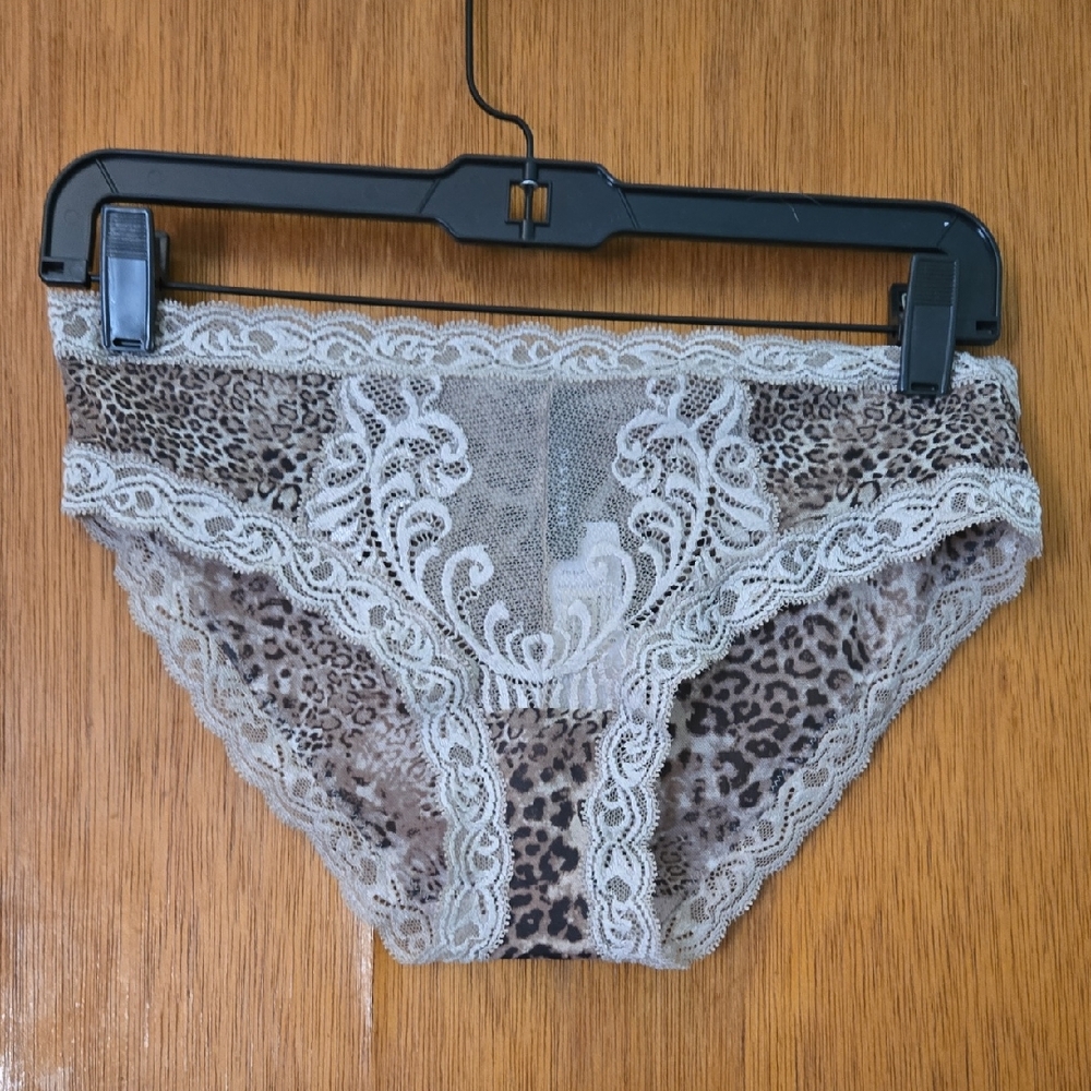 Natori Animal Print Lace Panties Bikini NEW size L